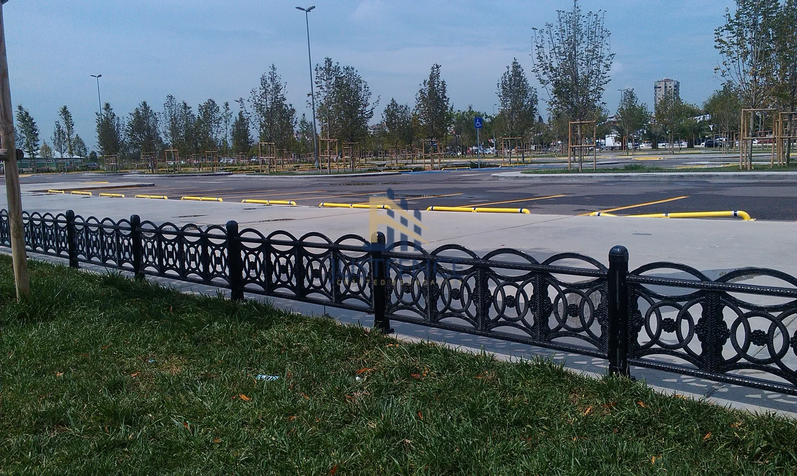 JF Antiqo Fence installation